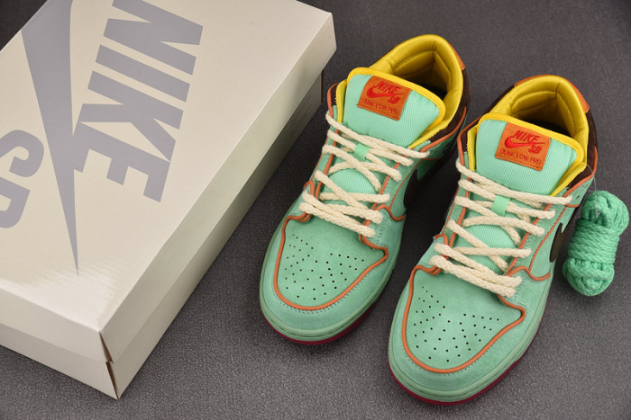 Nike SB Dunk Low Rodeo Tourmaline  HF3058-300