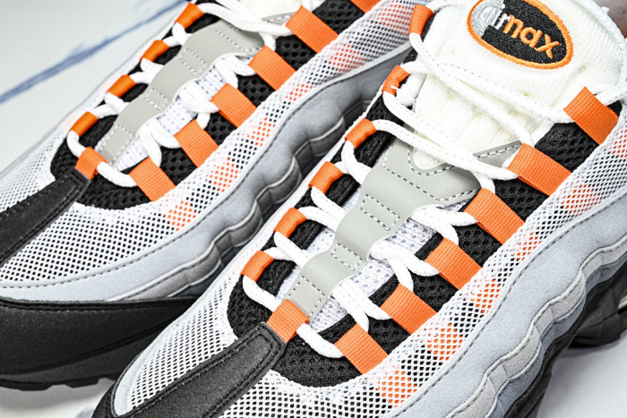 Nike Air Max 95 OG Big Bubble Bright Mandarin (2025)  HM4740-005