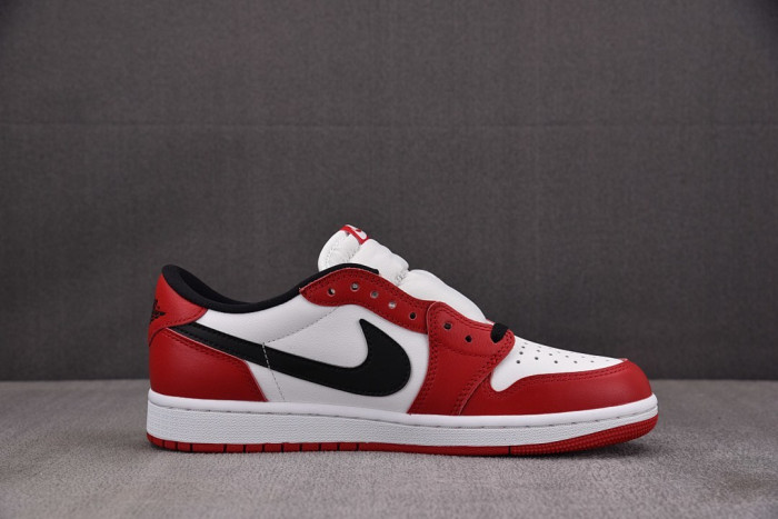 Air Jordan 1 Retro Low OG Chicago (2025)  HQ6998-600