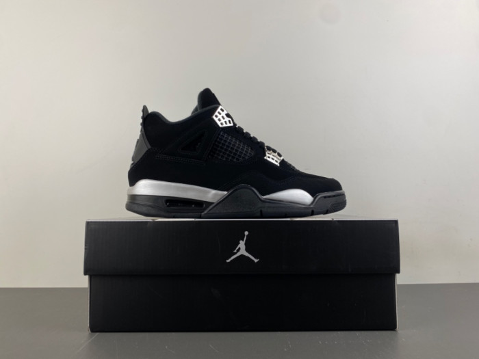 Air Jordan 4 Retro WMNS 