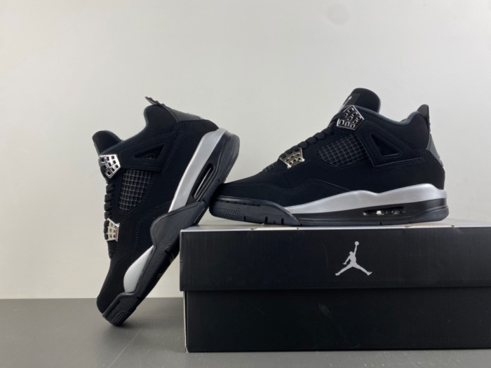 Air Jordan 4 Retro WMNS 