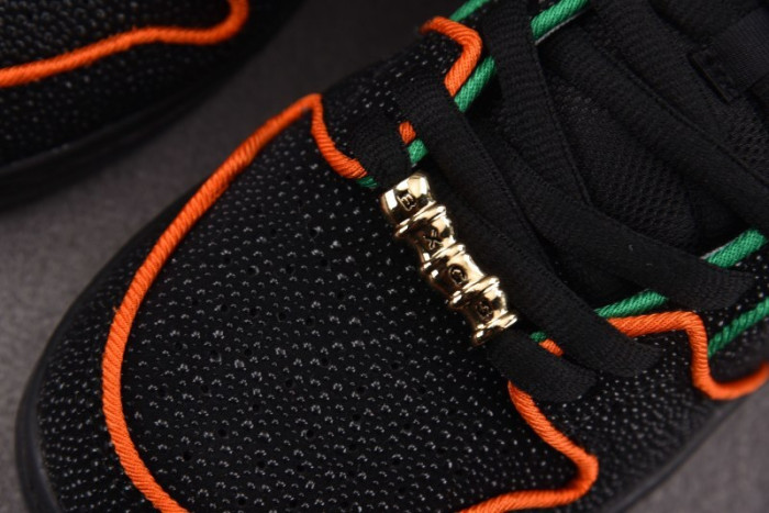 Nike SB Dunk Low Bronx Girls Skate  HV1664-001