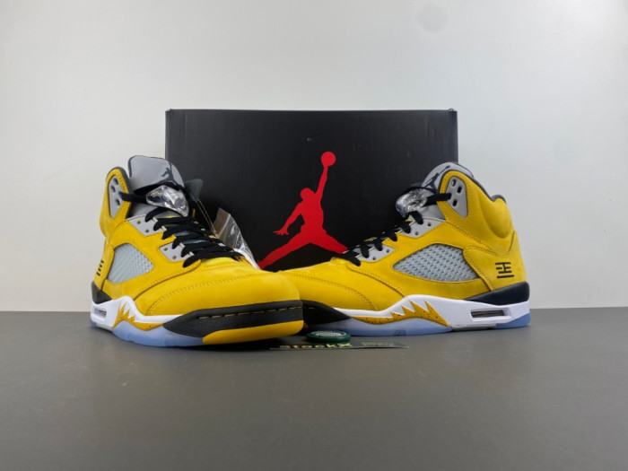 Air Jordan 5 Retro Tokyo T23 (2025)  IO3372-700