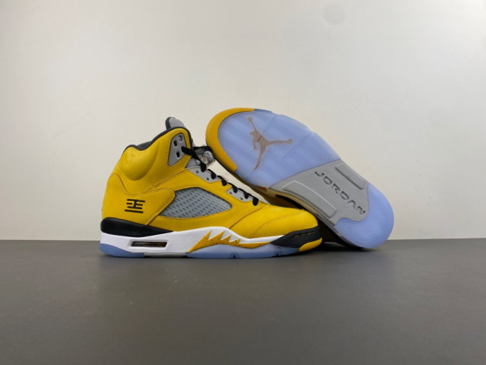 Air Jordan 5 Retro Tokyo T23 (2025)  IO3372-700