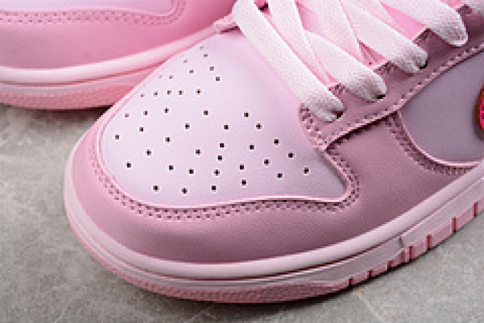 Nike Dunk Low Triple Pink  DH9756-600