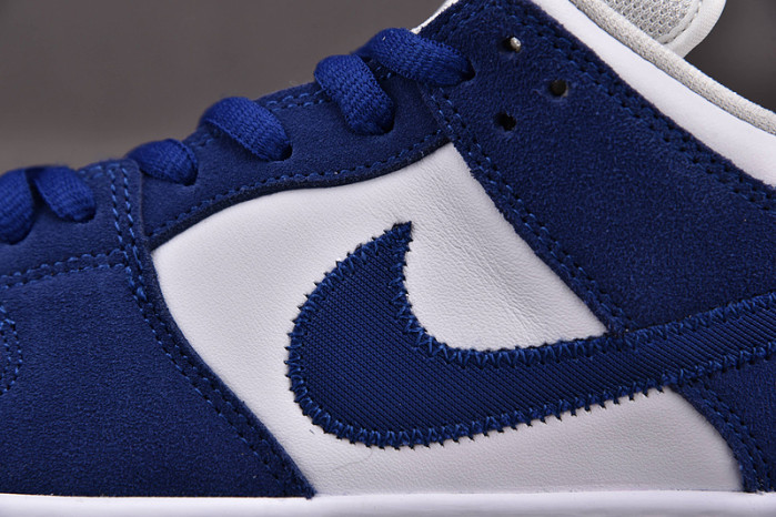 Nike SB Dunk Low  Los Angeles Dodgers DO9395-400