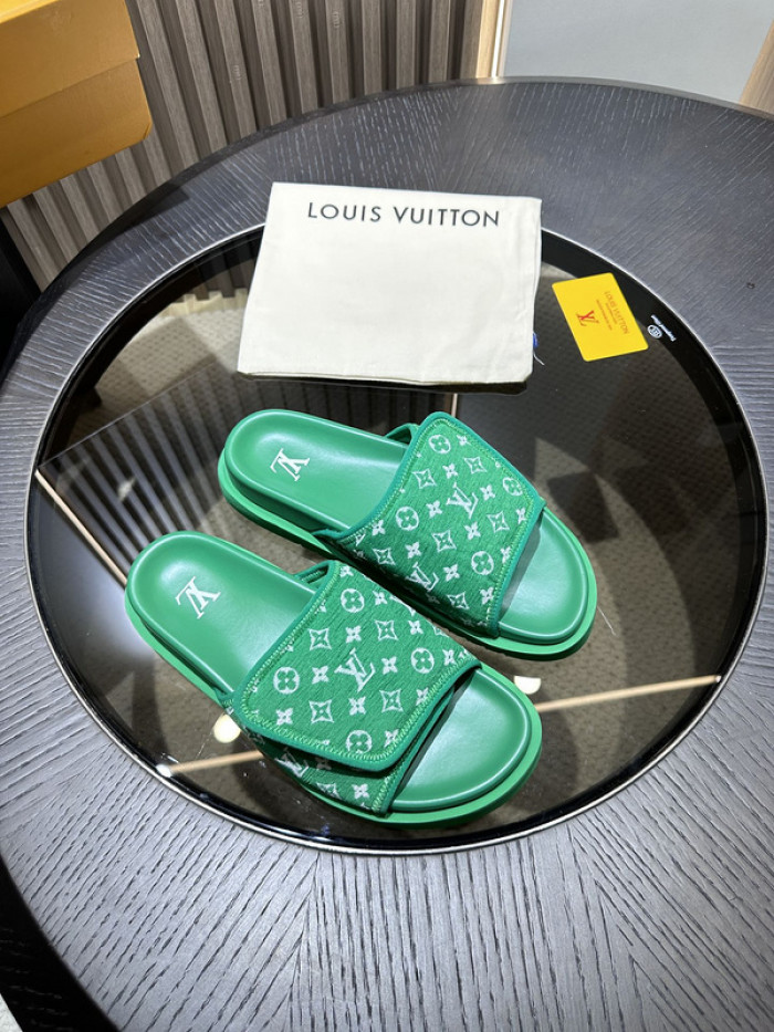 L0VT SANDAL