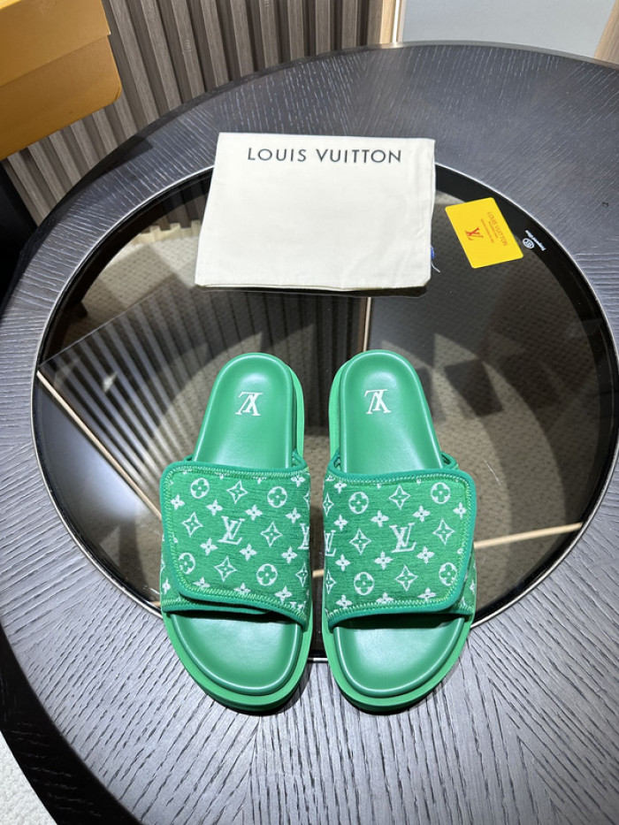 L0VT SANDAL