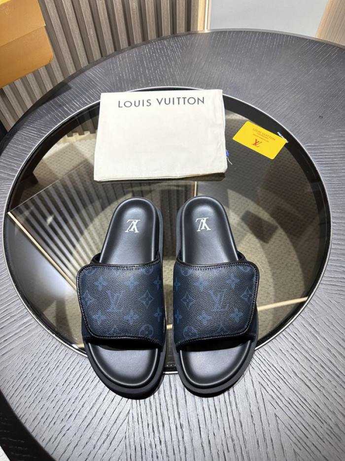 L0VT SANDAL