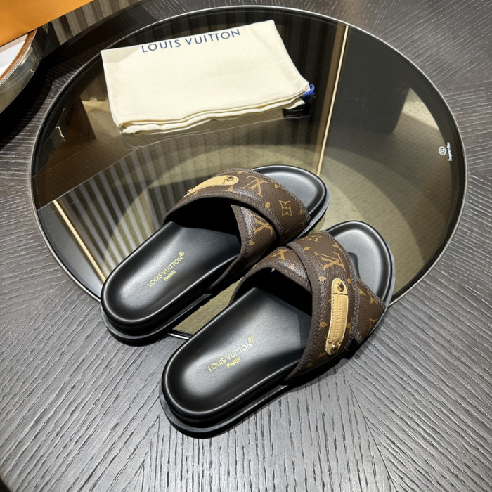 L0VT SANDAL
