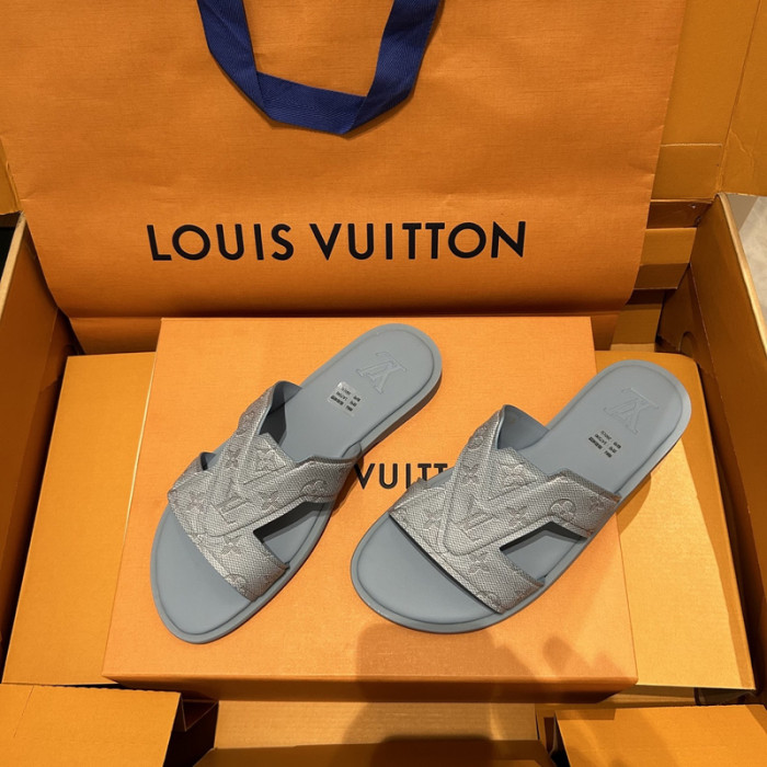 L0VT SANDAL