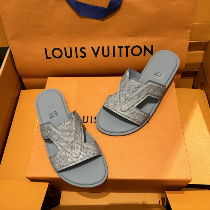L0VT SANDAL