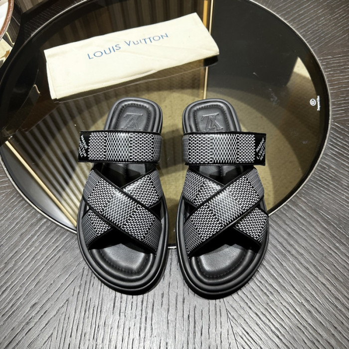 L0VT SANDAL