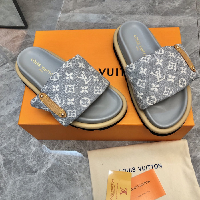 L0VT SANDAL