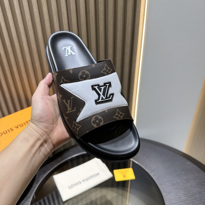 L0VT SANDAL