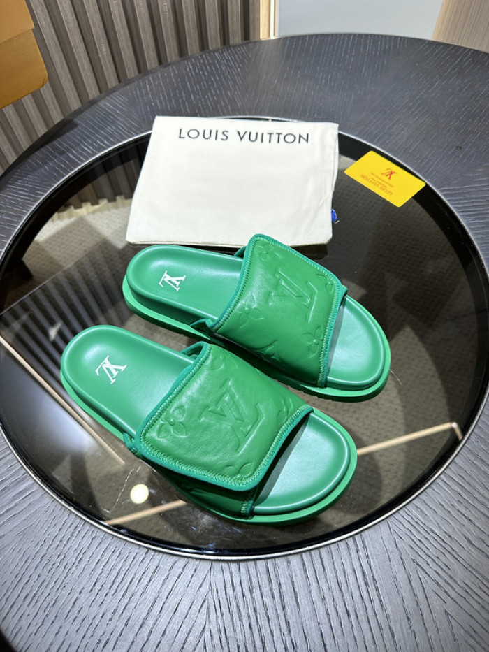 L0VT SANDAL