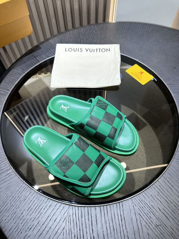 L0VT SANDAL