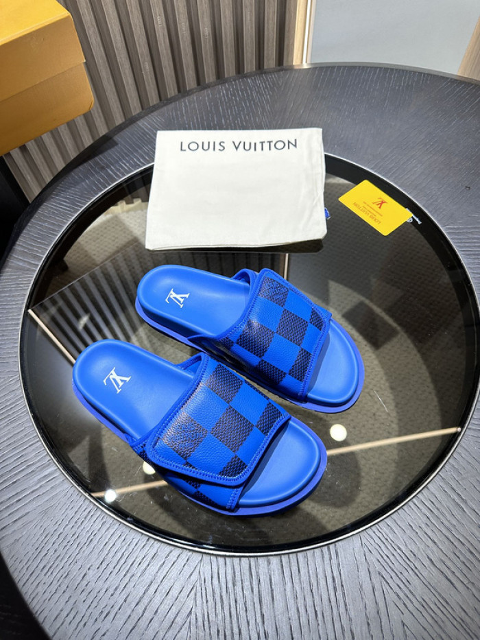 L0VT SANDAL