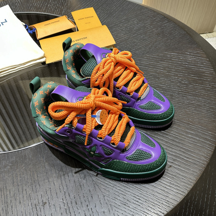 L0VT SNEAKER