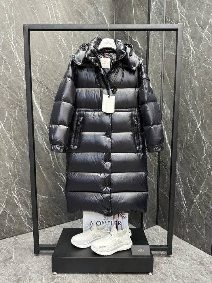 M0*C1ER DOWN JACKET