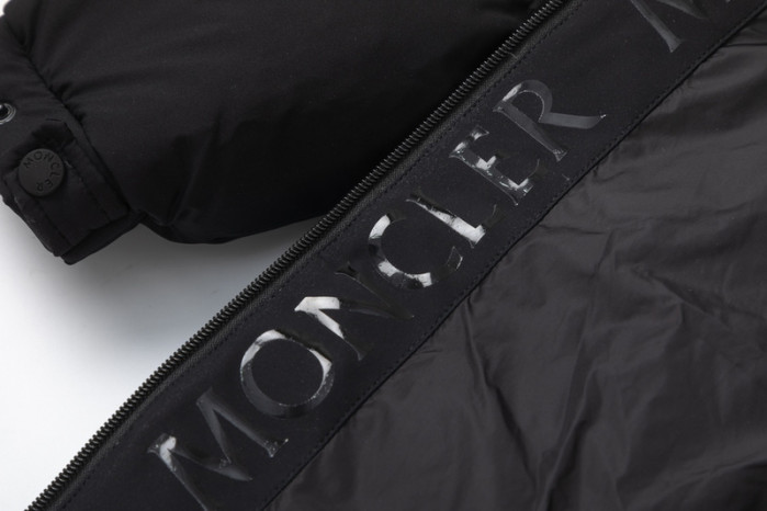 M0*C1ER DOWN JACKET