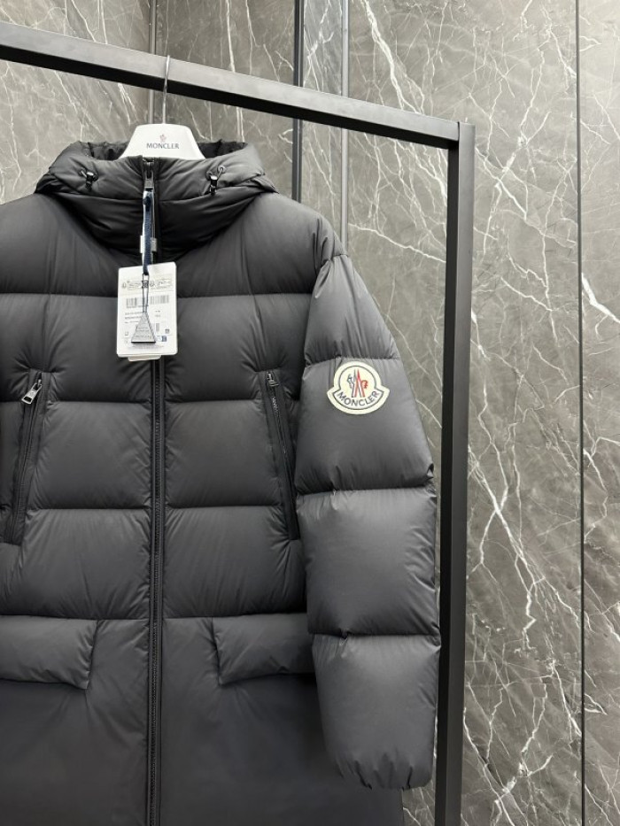 M0*C1ER DOWN JACKET