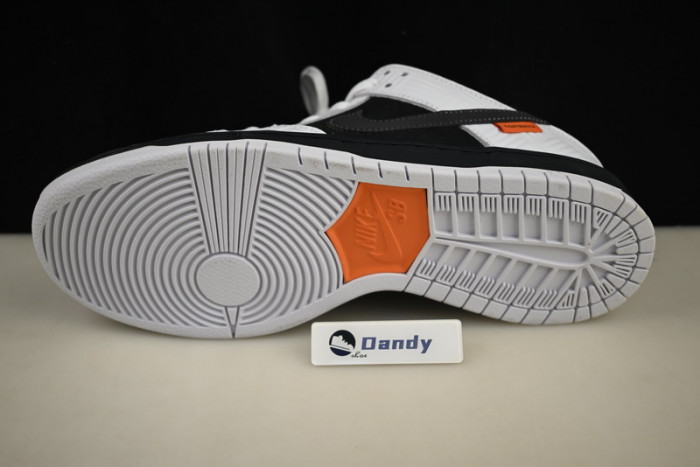 Nike SB Dunk Low TIGHTBOOTH FD2629-100