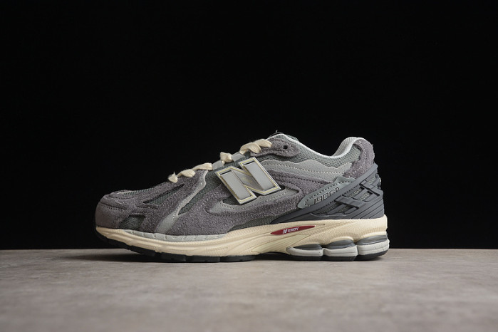 NEW BALAN& SNEKAER