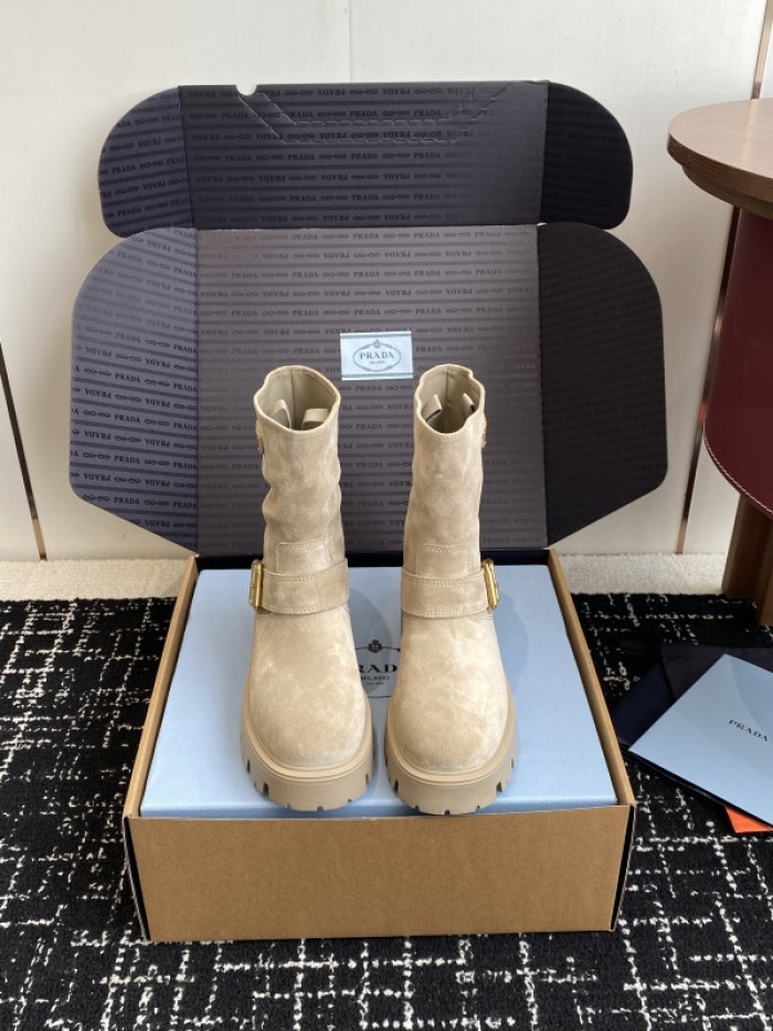 PRAD BOOTS