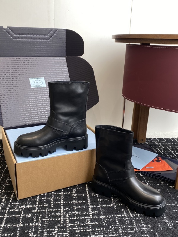 PRAD BOOTS