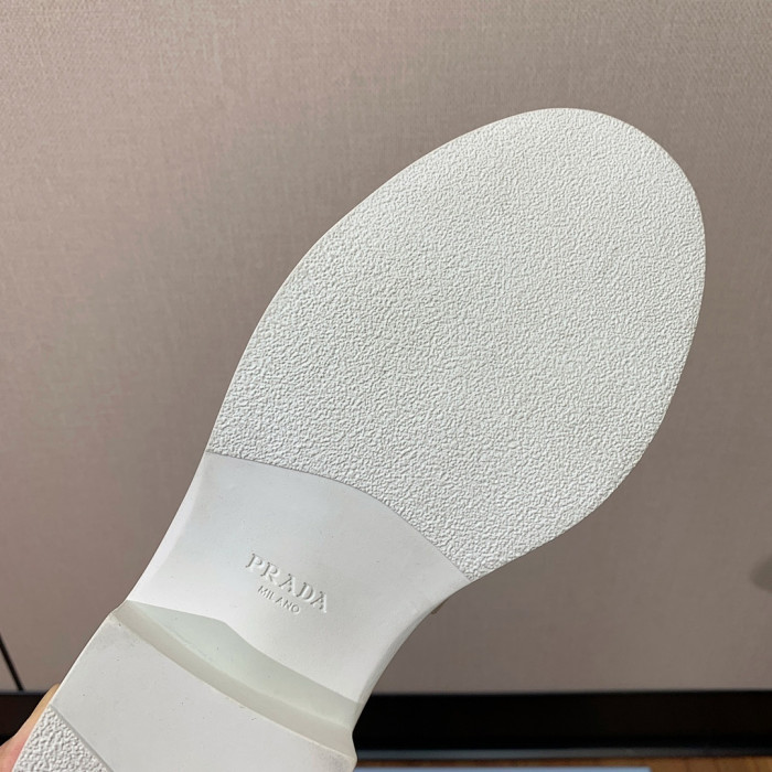 PRAD SNEAKER ( brushed leather )