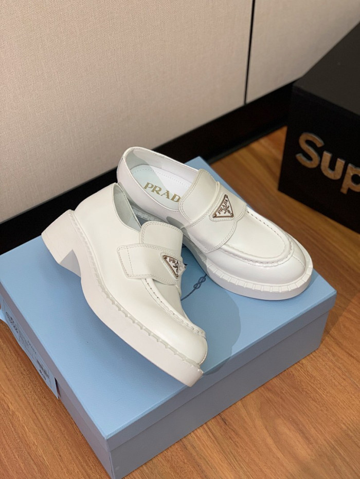 PRAD SNEAKER ( brushed leather )
