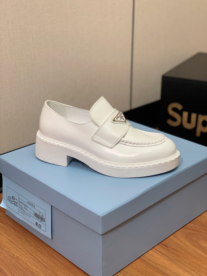 PRAD SNEAKER ( brushed leather )