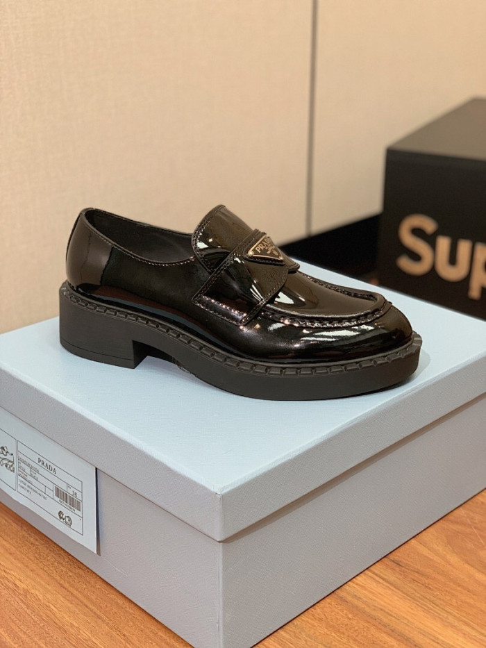 PRAD SNEAKER