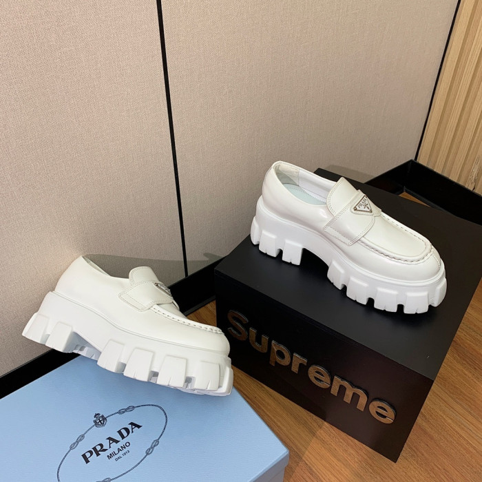 PRAD SNEAKER ( brushed leather )