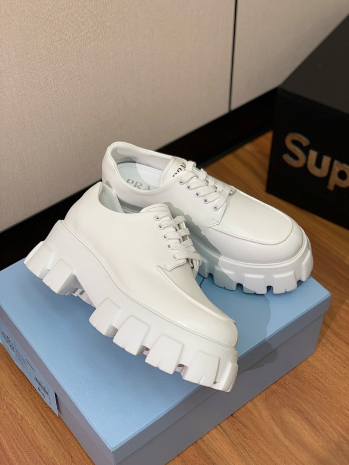PRAD SNEAKER