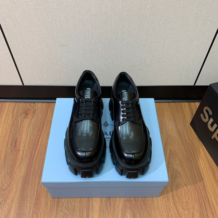 PRAD SNEAKER ( brushed leather )