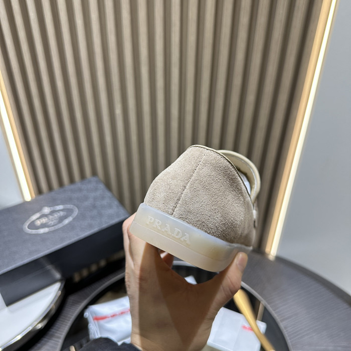 PRAD SNEAKER