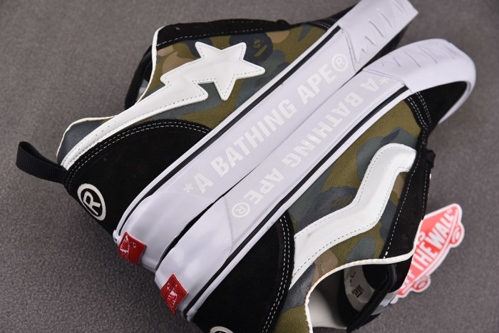 VA& SNEAKER