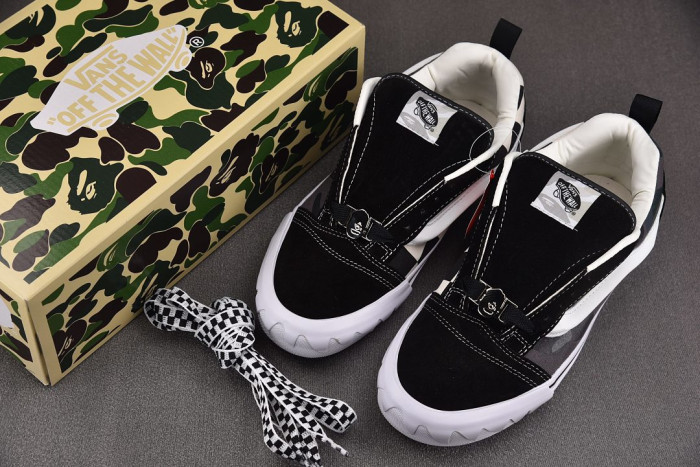 VA& SNEAKER