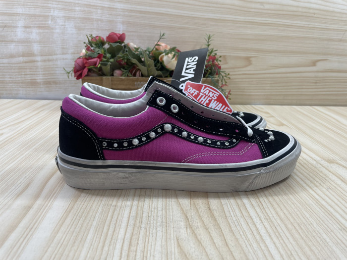 VA& SNEAKER